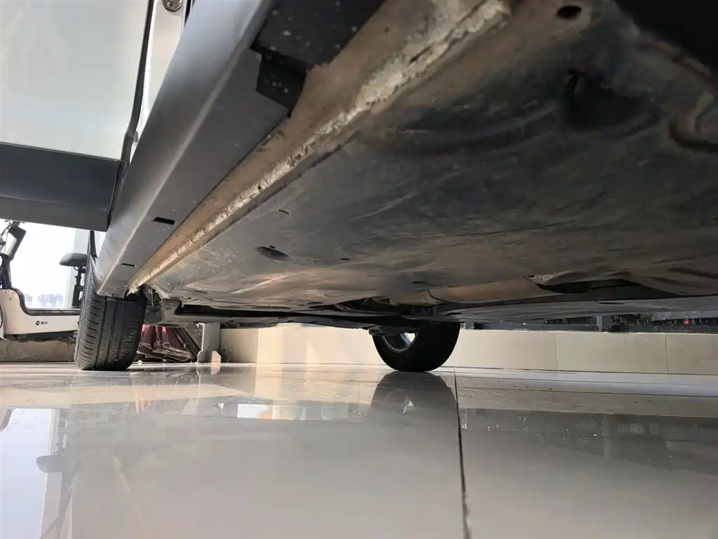VOLKSWAGEN TU KAI
