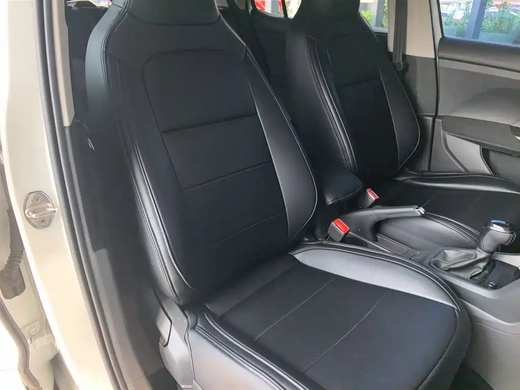 VOLKSWAGEN TU KAI