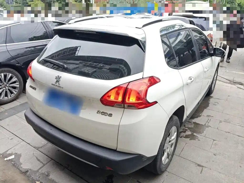 Peugeot 2008 2014 2014 1.6L Automatic Trend Edition