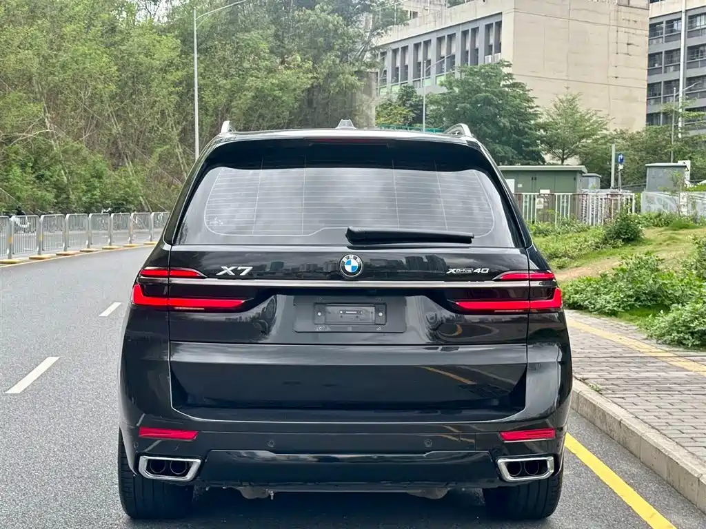 BMW X7 2023 xDrive40i Exclusive Luxury Package фото 5