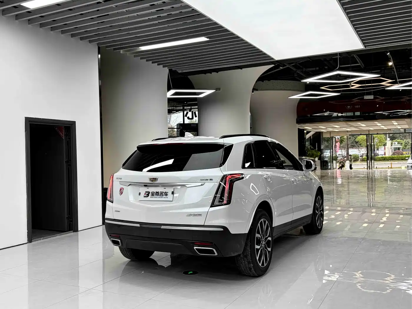 CADILLAC XT5