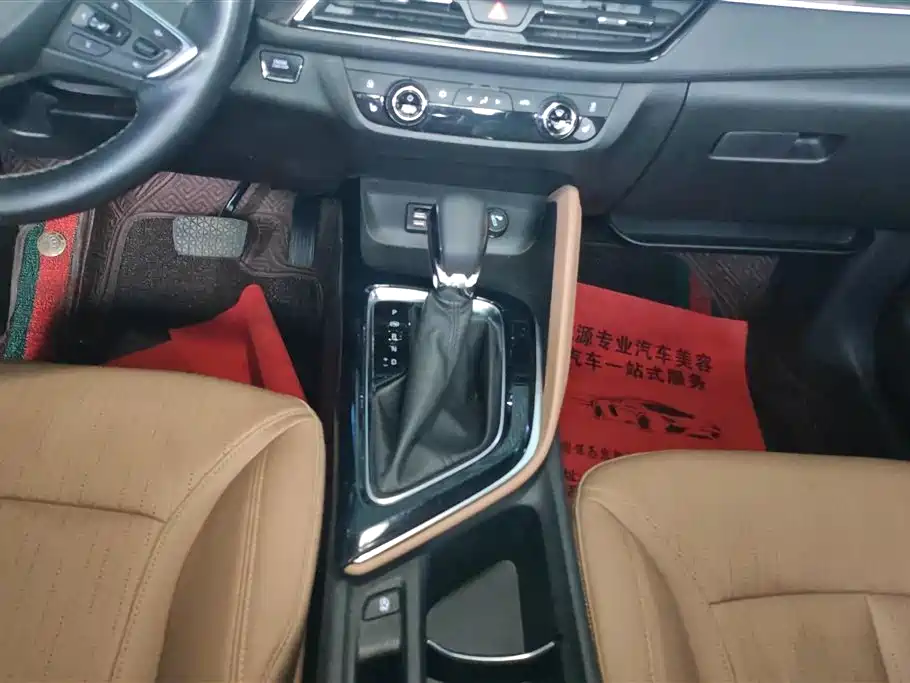 Buick GL6 2021 323T Mild Hybrid Connected Luxury фото 16
