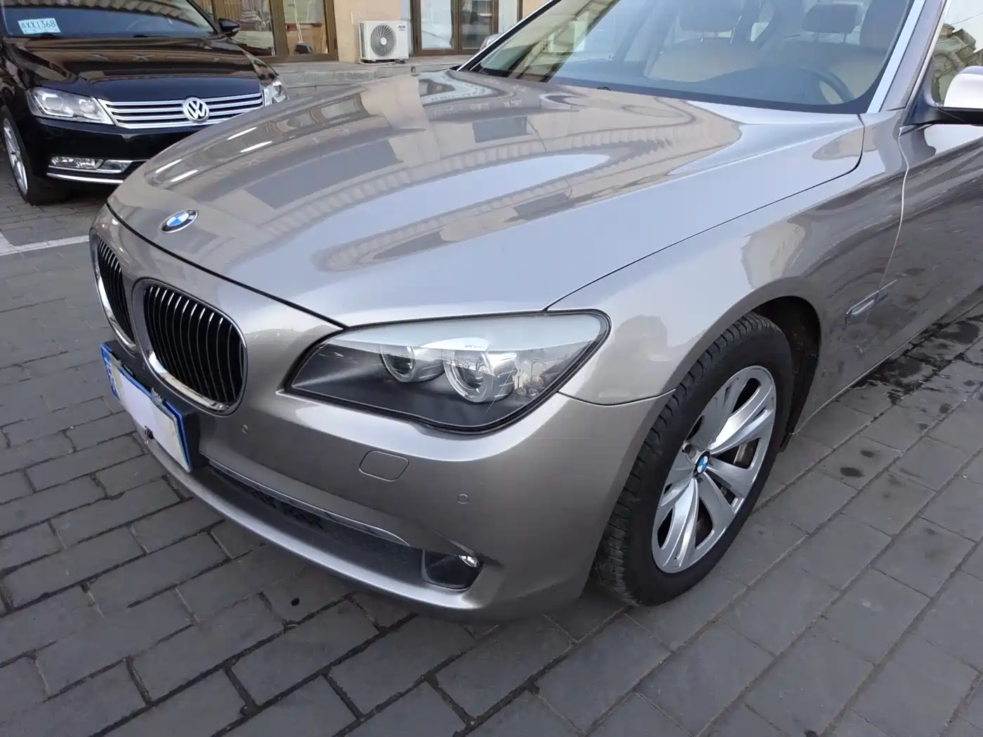 BMW 7 Series 2011 730Li Elegance фото 4