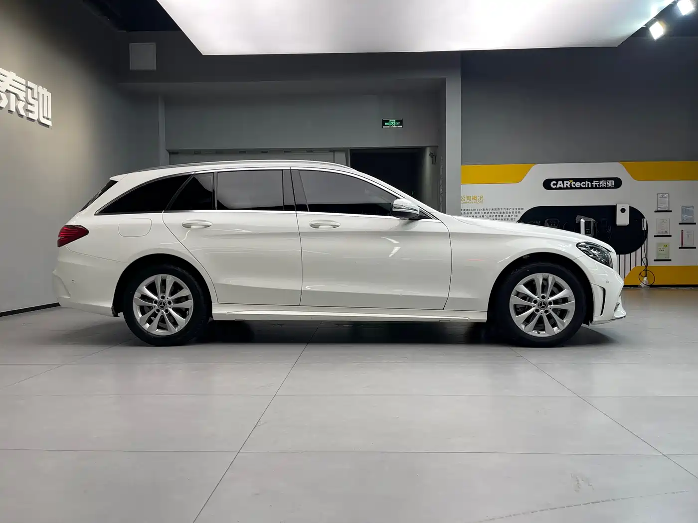Mercedes-Benz C-Class (Import) 2020 Facelift C 200 Wagon фото 7