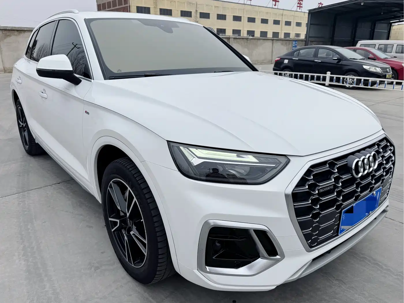 Audi Q5L 2021 40 TFSI Fashion Dynamic фото 2
