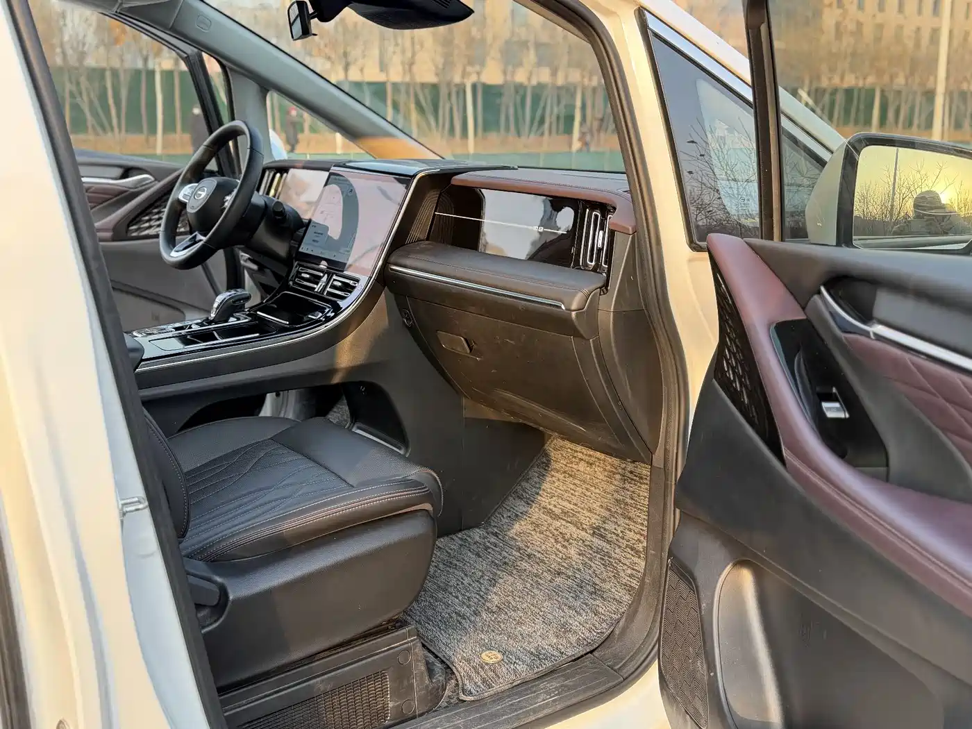 GAC Trumpchi Trumpchi M8 2024 Master Series 400T Premium Edition фото 11