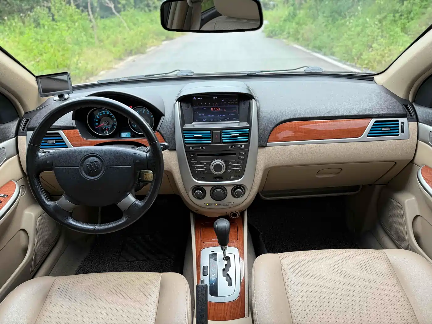 Buick Excelle 2011 1.6LE-AT фото 19