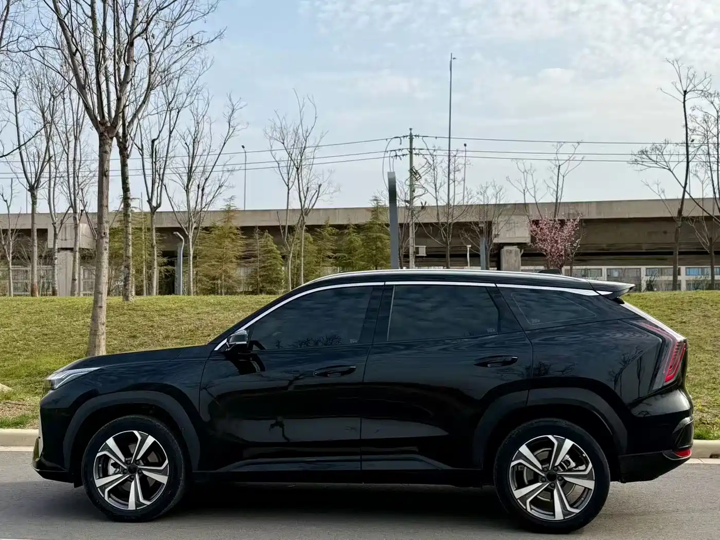 GEELY AUTOMOBILE BOYUE L