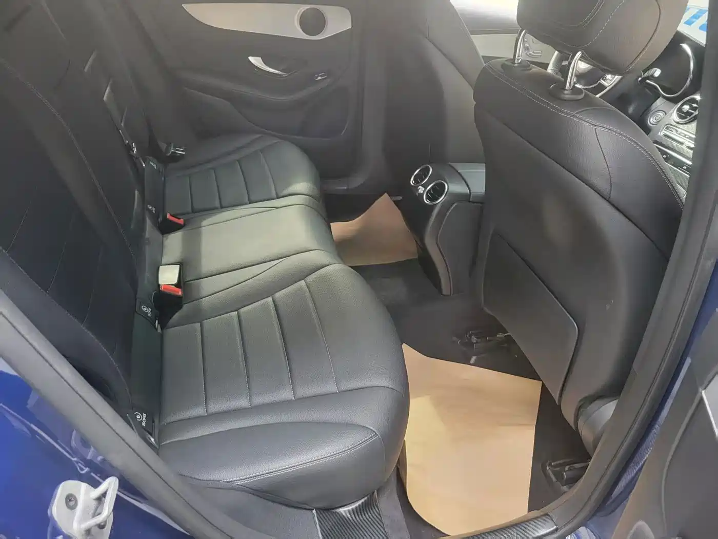 Mercedes-Benz GLC Coupe 2021 2021 GLC 260 4MATIC Coupe SUV