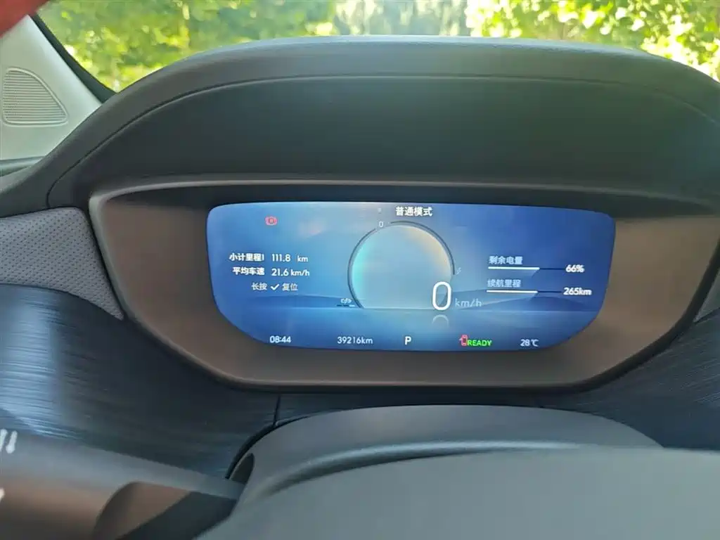 Buick Velite 6 2024 Model 430km Premium Edition фото 12