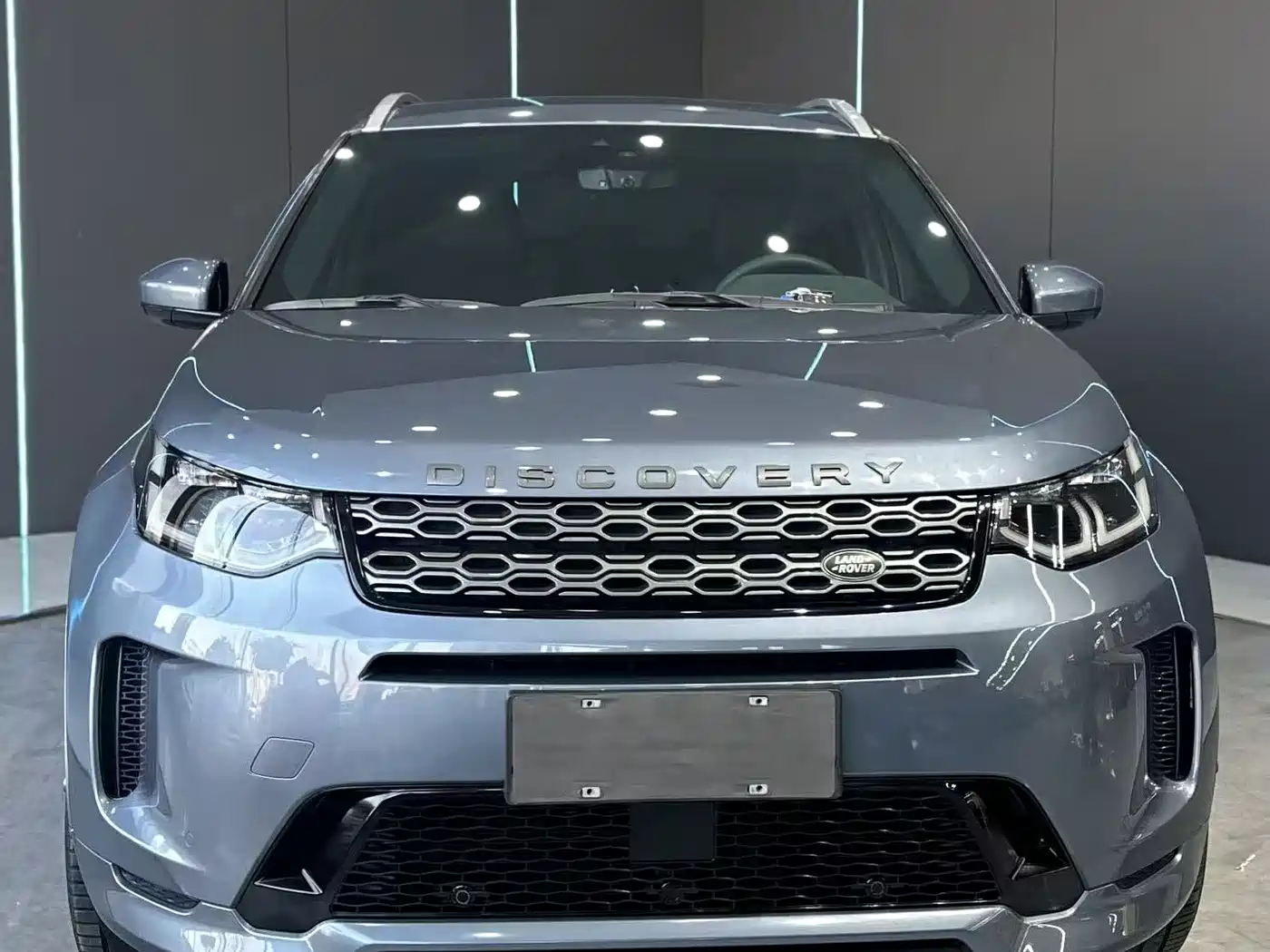 Land Rover Discovery Sport 2021 249PS R-Dynamic SE Performance Technology Edition 7-seater фото 2