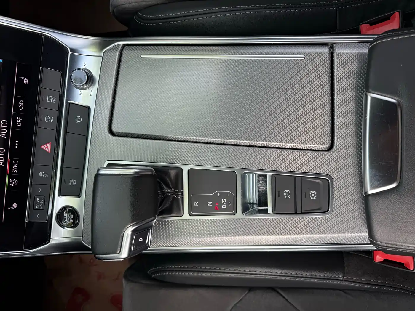 Audi A6L 2022 45 TFSI quattro Premium Dynamic фото 13