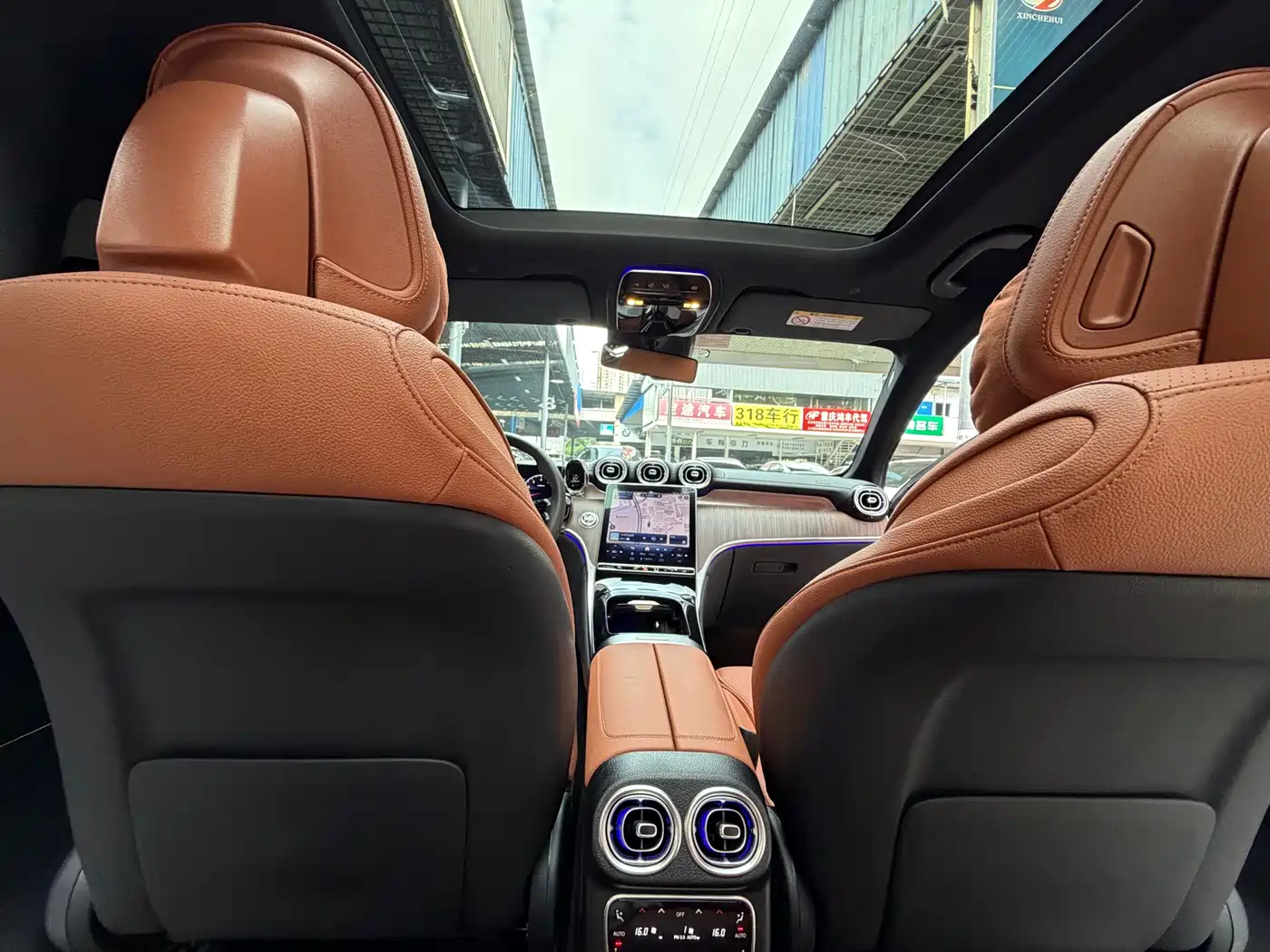 Mercedes-Benz GLC 2024 Facelift GLC 300 L 4MATIC Sport 5-seater фото 21