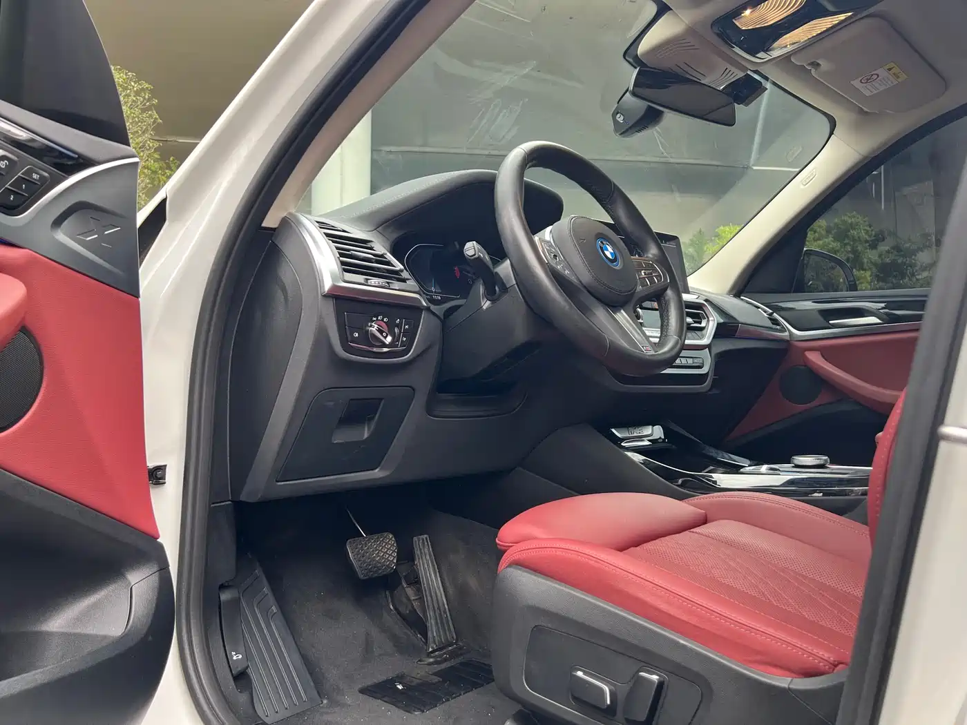 BMW IX3