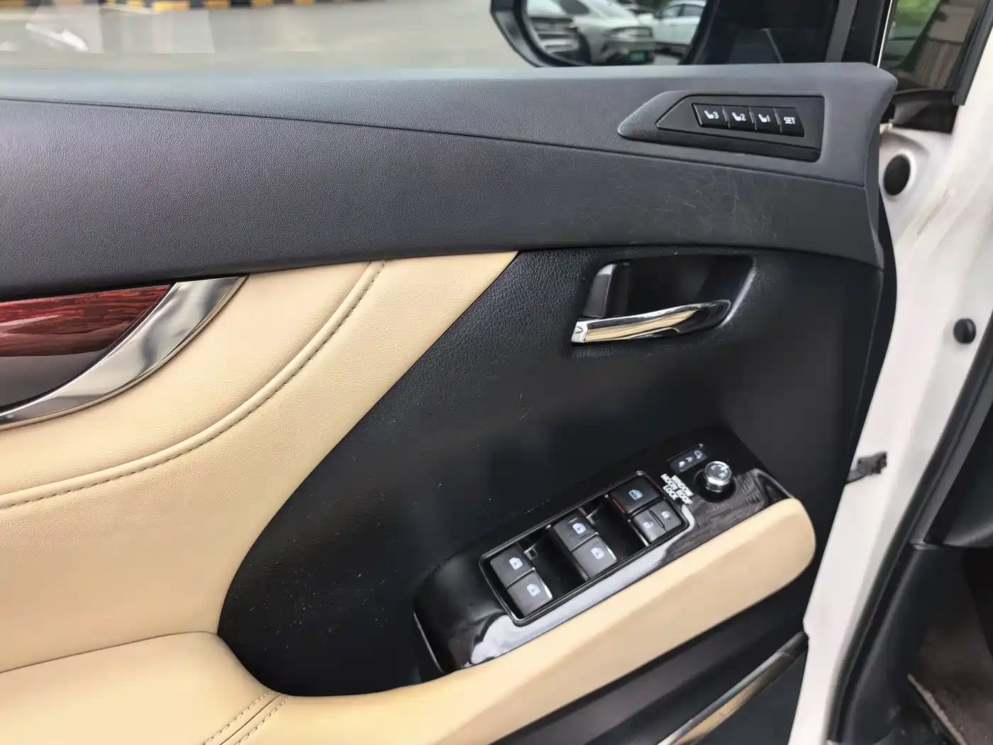 Toyota Alphard 2015 3.5L Luxury Edition фото 14