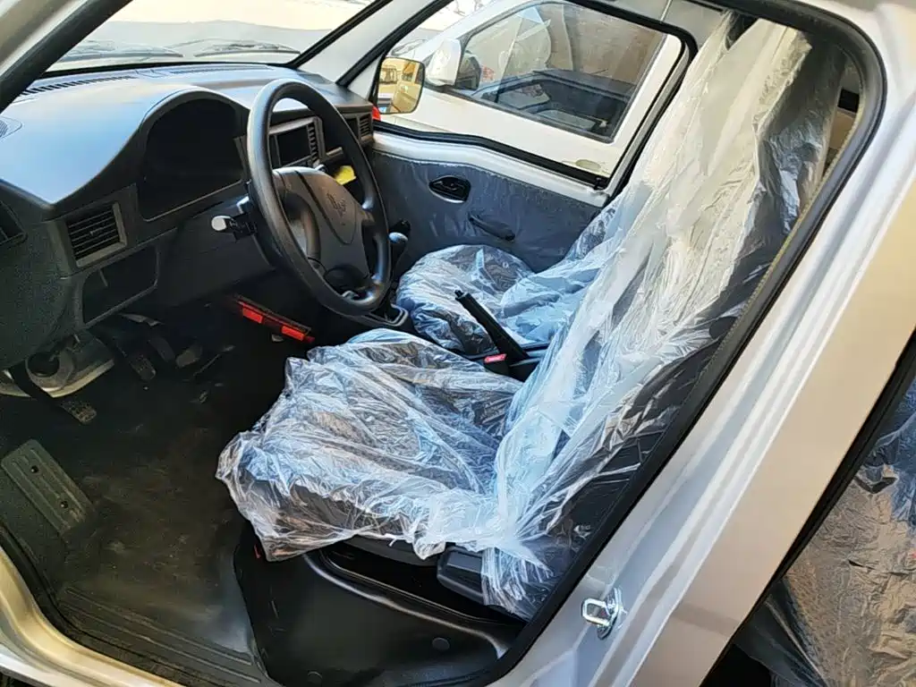 Wuling Motors Wuling Zhiguang 2026 2023 1.5L Utility 5/7-seater