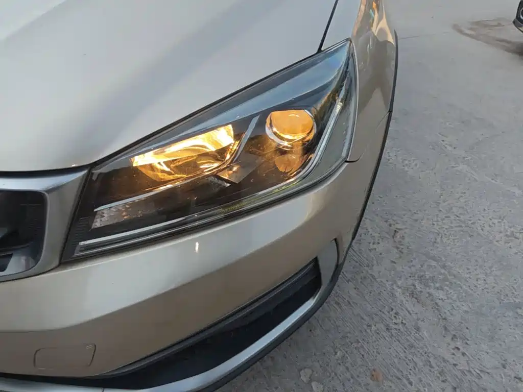 Geely Vision S1 2018 2018 1.4T CVT Sharp Enjoy