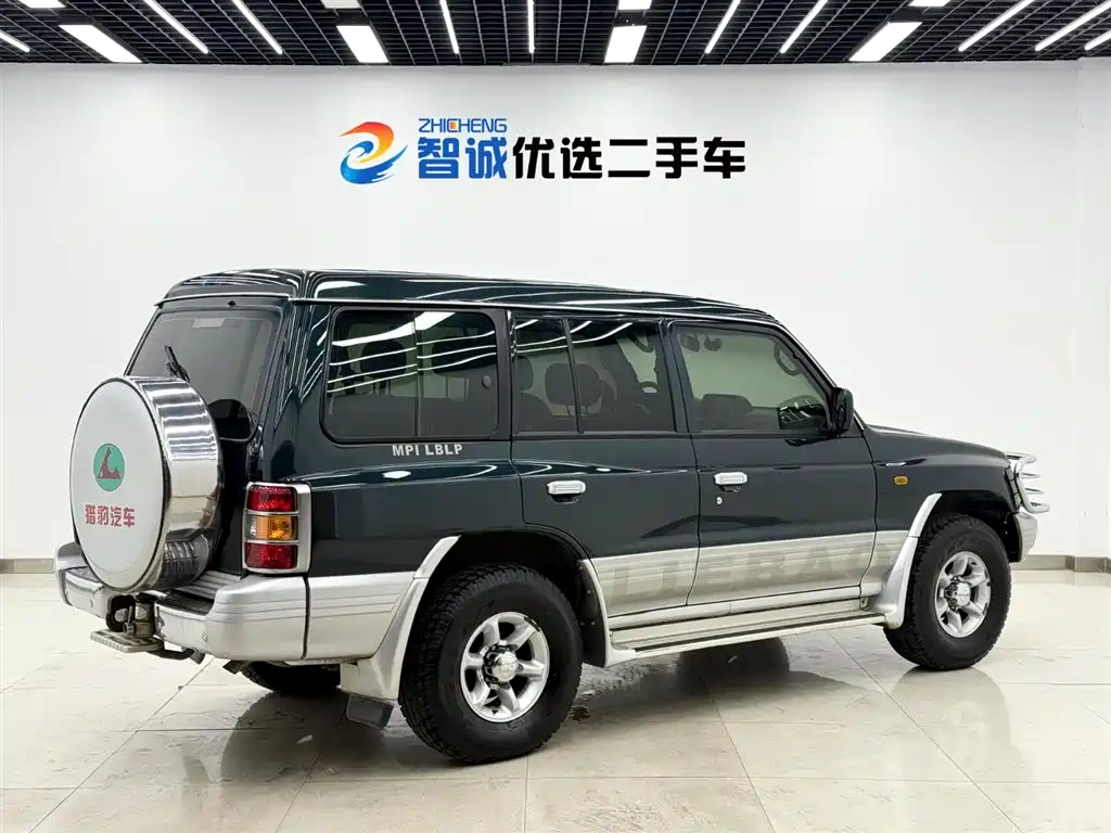 Leopaard Black King Kong 2009 2.4L Manual 4WD фото 18