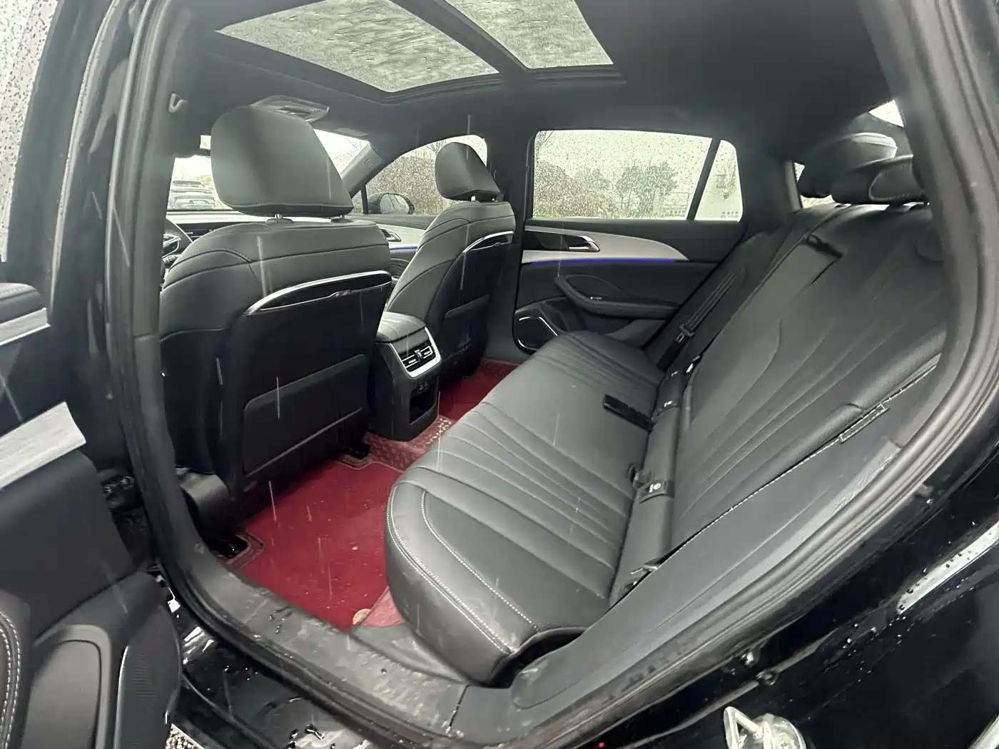 Hongqi H5 2024 2.0T Automatic Smart Connect Flag Smooth Edition фото 5
