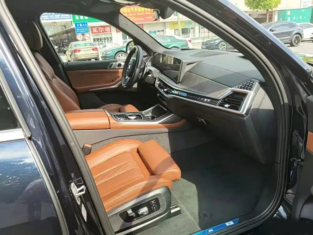 BMW X7 2025 2023 xDrive40i Exclusive M Sport Package