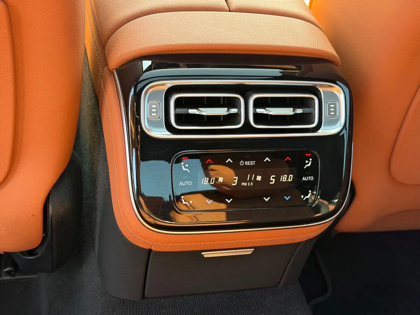 Mercedes-Benz S-Class 2024 Facelift S 400 L Business Edition фото 15