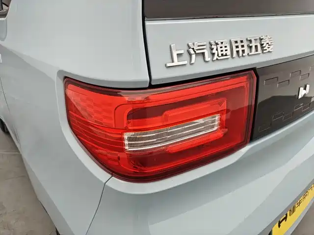 Фото 10 - Wuling Motors Hongguang MINIEV