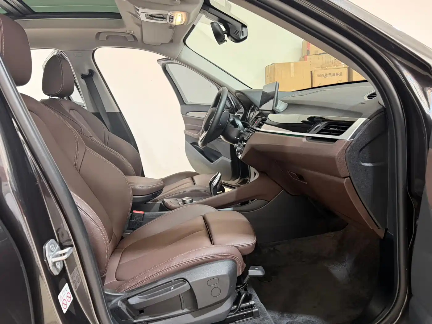 BMW X1 2022 sDrive20Li Fashion фото 10