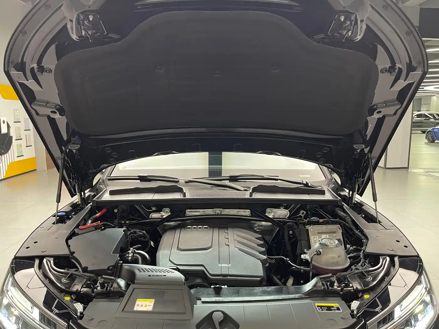 Audi Q5L 2024 Model 40 TFSI Luxury Dynamic фото 27