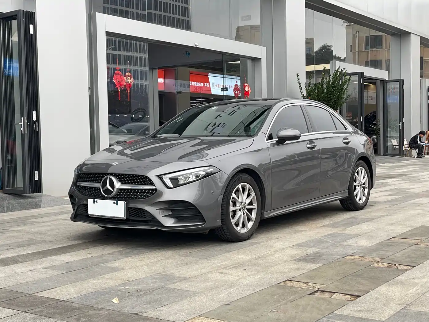 Mercedes-Benz A-Class 2021 A 200 L Sport Sedan Fashion Edition фото 21