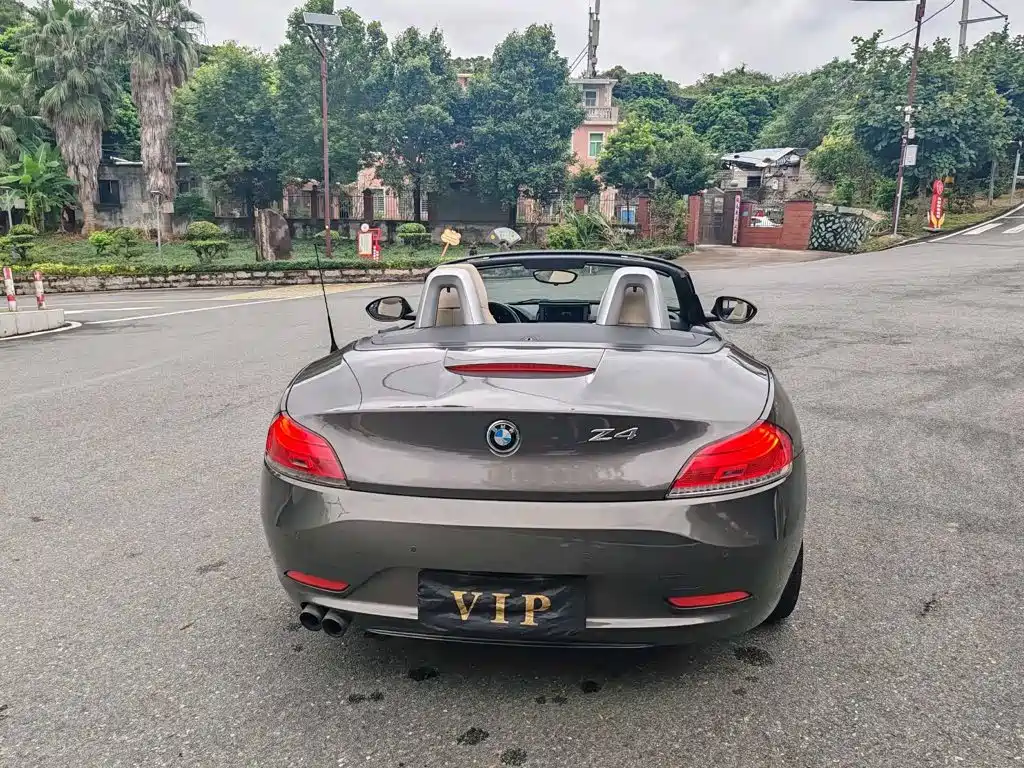 BMW Z4 2011 2011 sDrive23i Flame Limited Edition