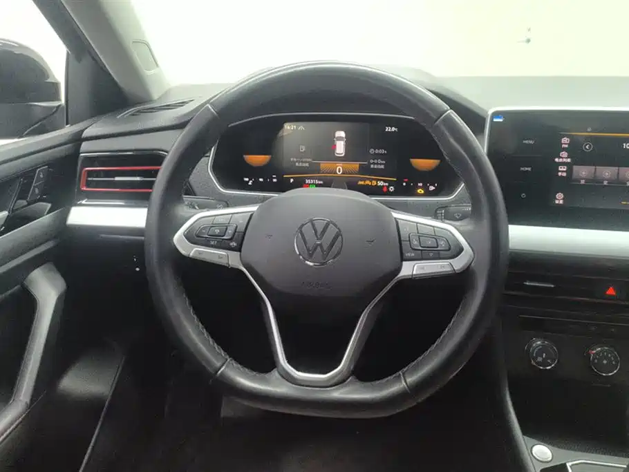 Volkswagen Lavida 2023 300TSI DSG Starlight Full Comfort Edition фото 15