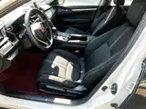 Фото 4 - Honda Civic