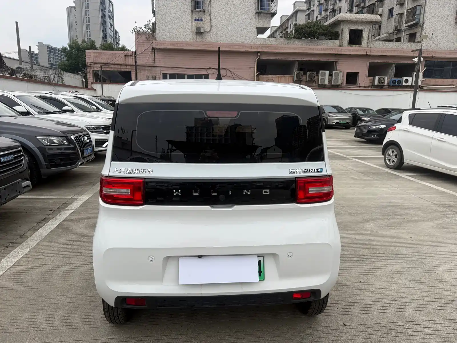 Photo 9 - Wuling Motors Hongguang MINIEV
