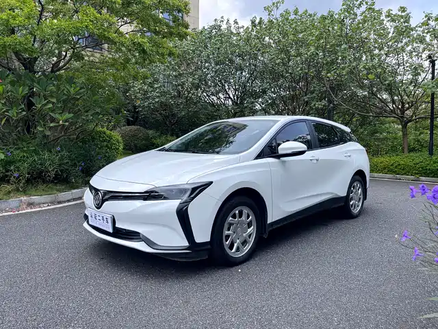 Buick Velite 6 450km, для такси