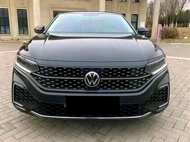 Фото 2 - Volkswagen Passat