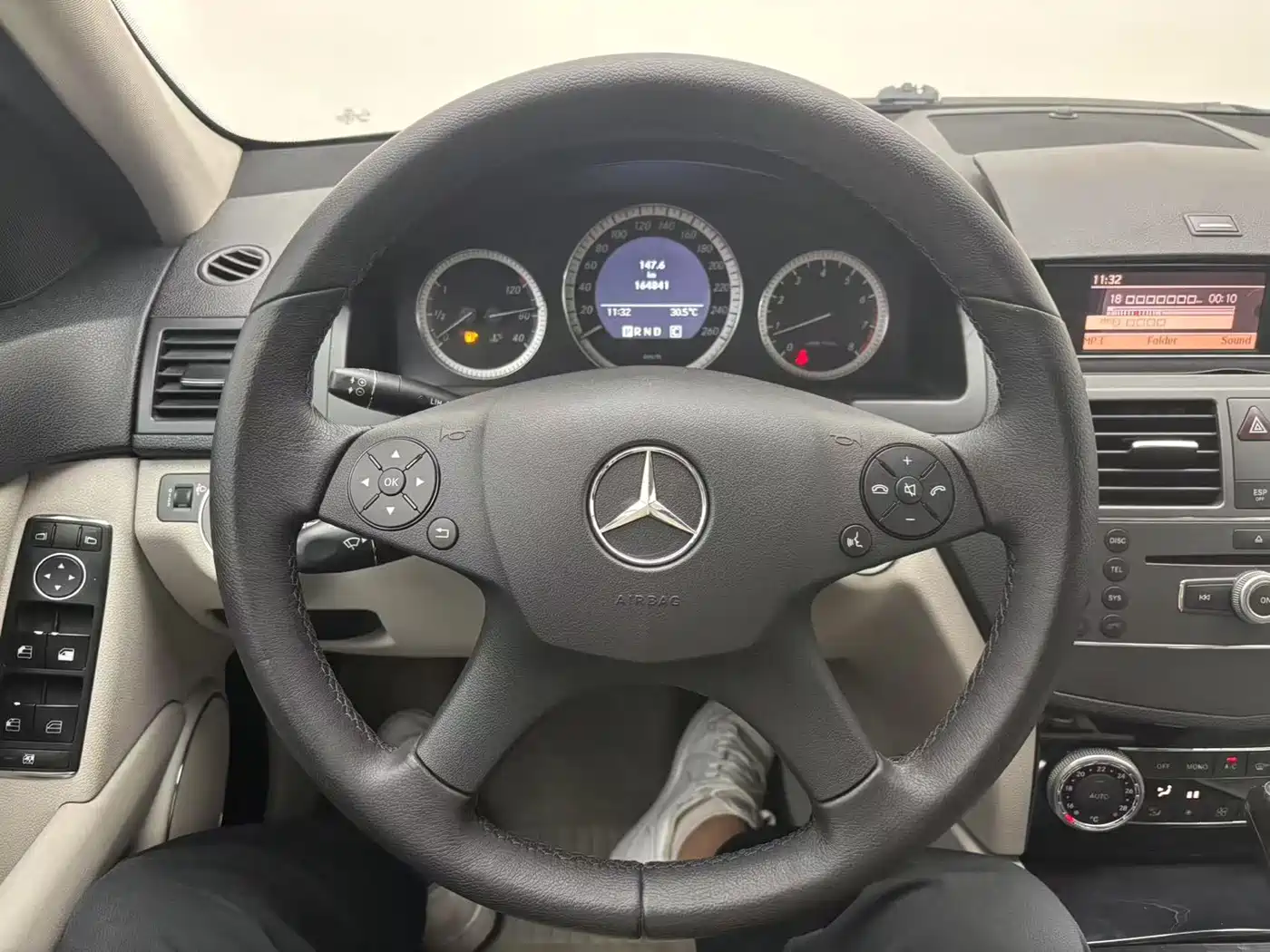 Mercedes-Benz C-Class 2010 C 180K Classic фото 9
