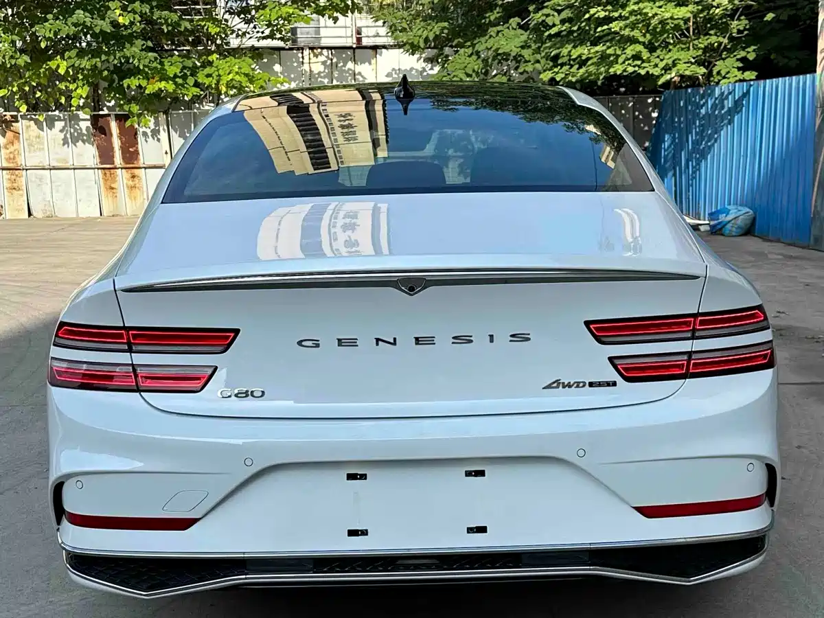 Фото 5 - Genesis G80