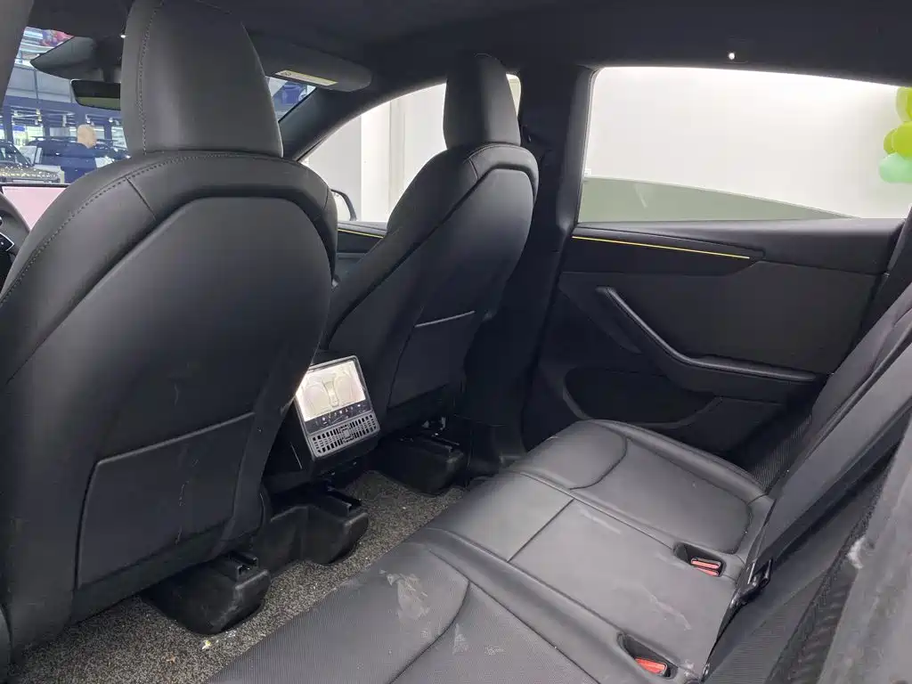 Tesla Model Y 2026 2026 Rear-Wheel Drive