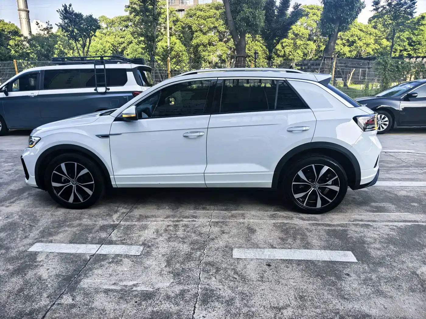 Volkswagen T-Roc, миниатюра 7
