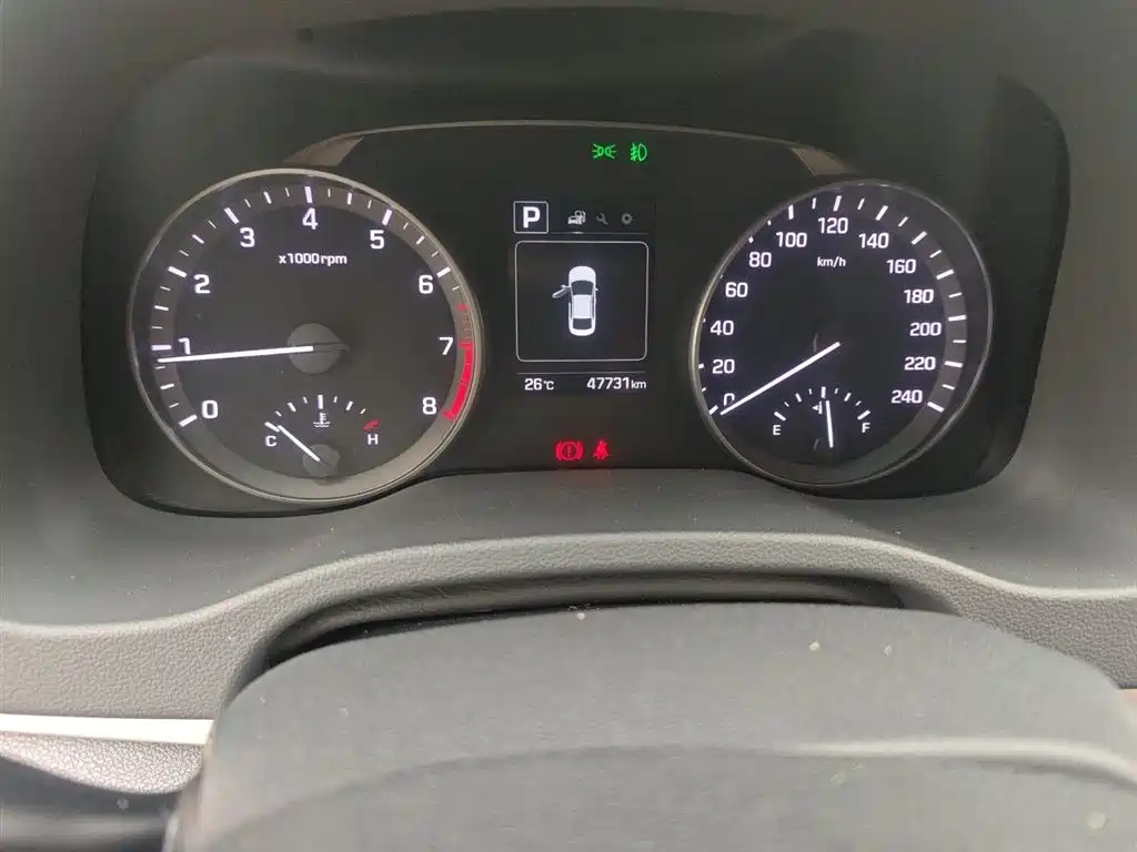 Hyundai Elantra 2016 Model 1.6L Automatic Smart Elite фото 5