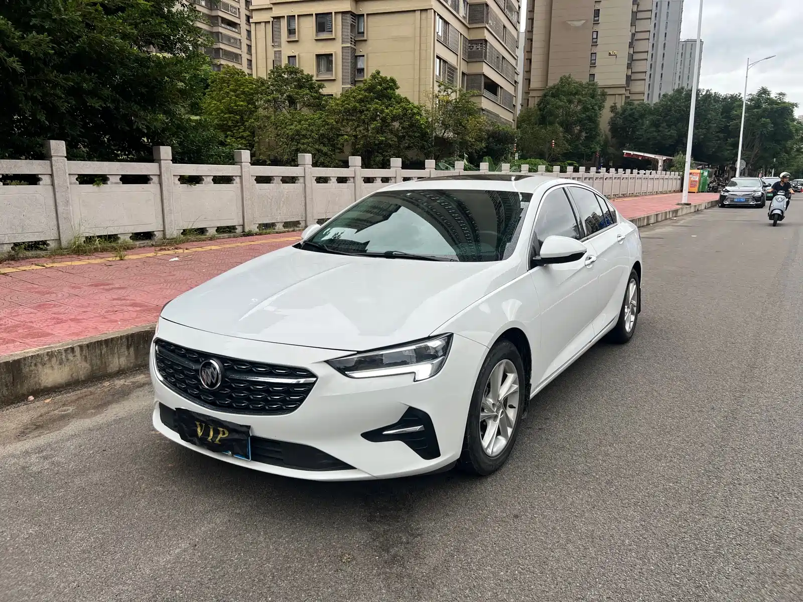Фото 1 - Buick Regal