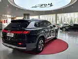 Photo 5 - Audi Q6