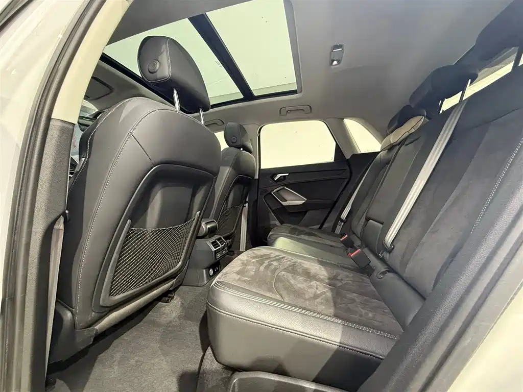 Audi Q3 2021 35 TFSI Fashion Sport фото 8