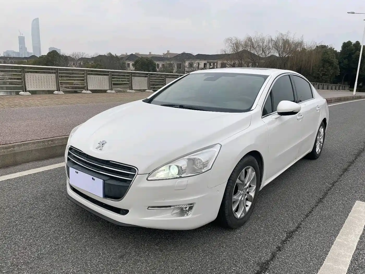 Peugeot 508 2013 2.3L Roland Garros Edition