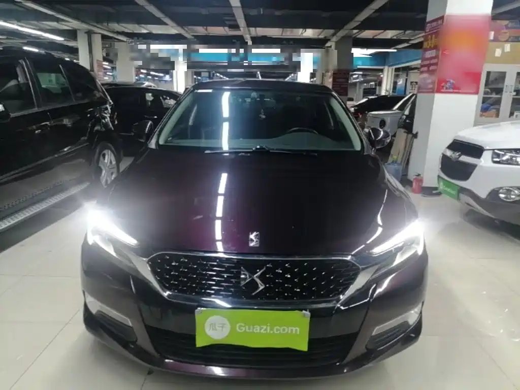 DS 5LS 2018 2016 1.6T Comfort Edition THP160