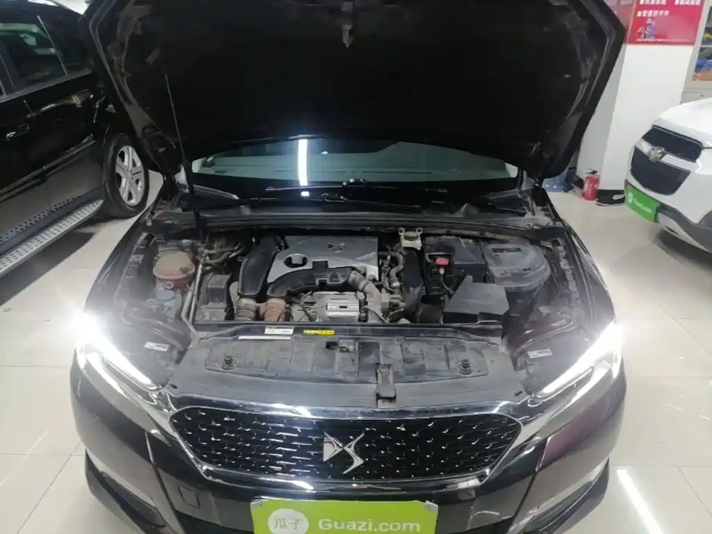 DS 5LS 2018 2016 1.6T Comfort Edition THP160