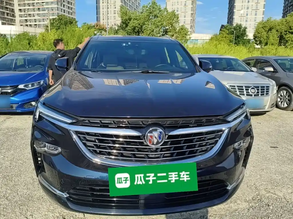 Photo 3 - Buick Enclave