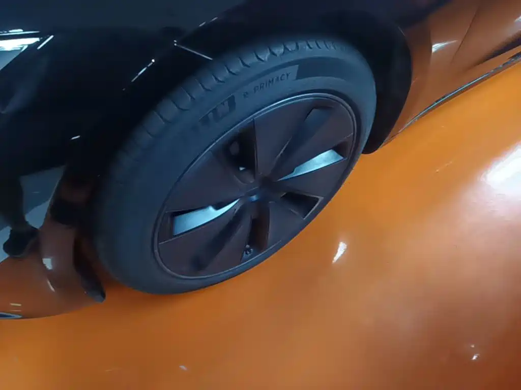 Photo 23 - Tesla Model 3
