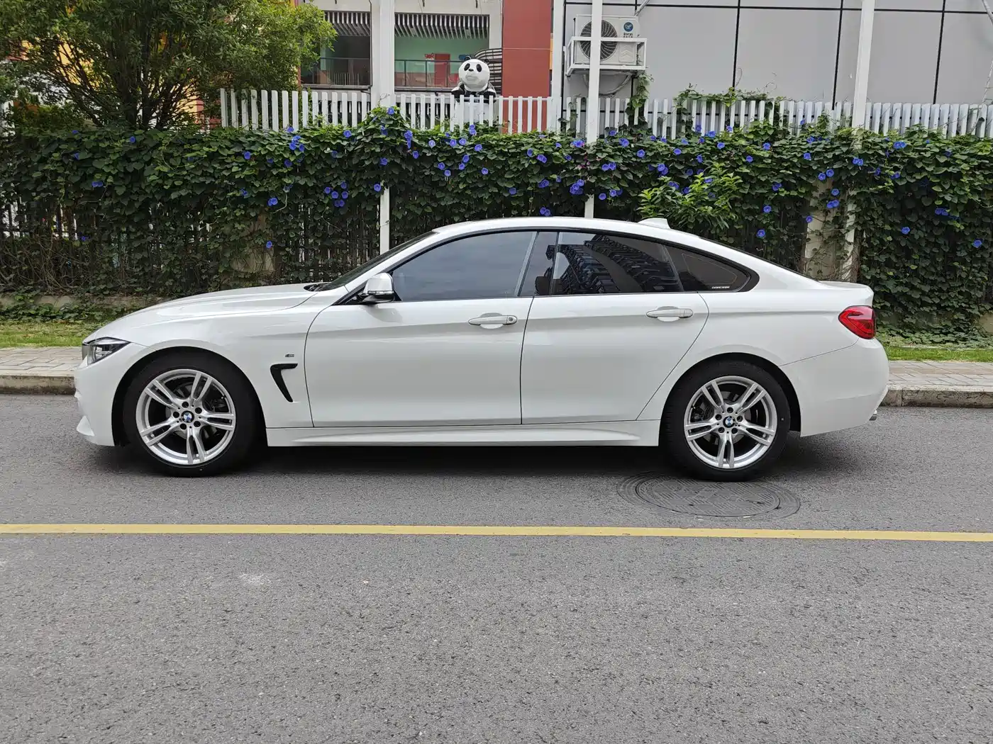 BMW 4 Series 2017 425i Gran Coupe Leading M Sport Package фото 22
