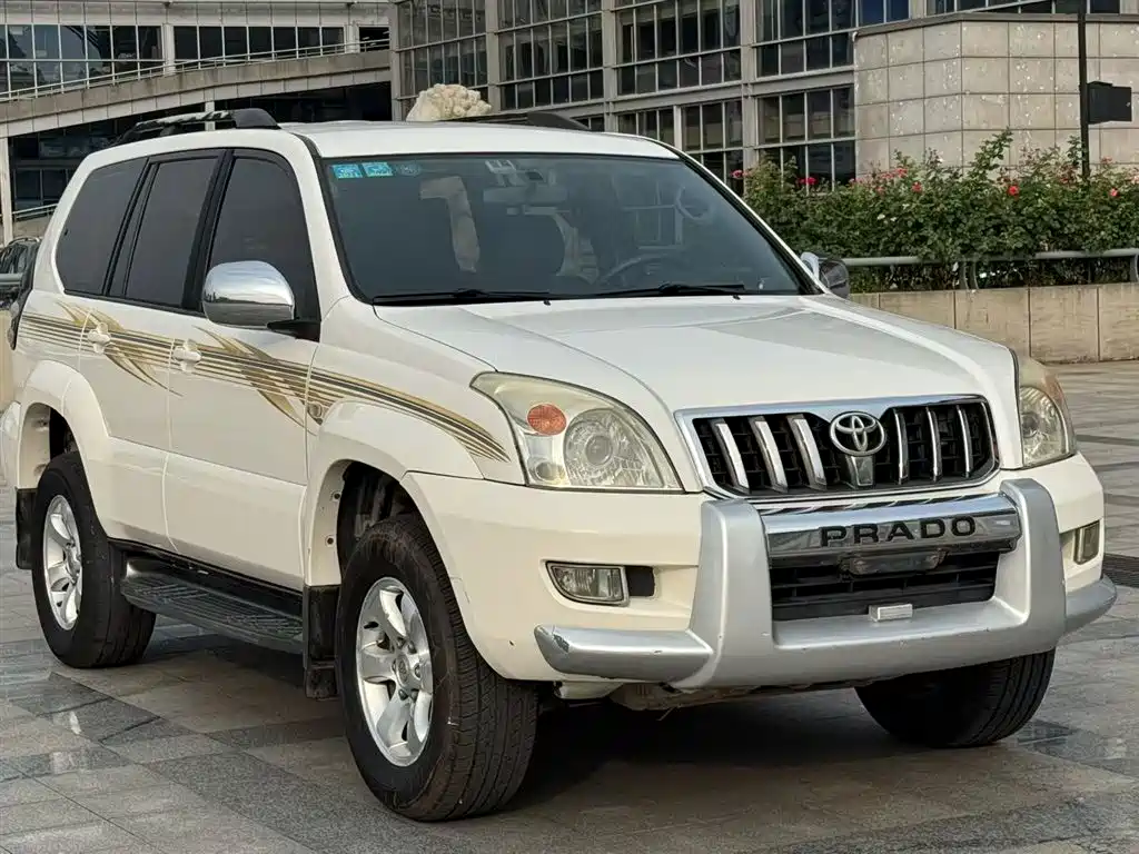 Toyota Prado (Import) 2010 2.7L Automatic Standard фото 3